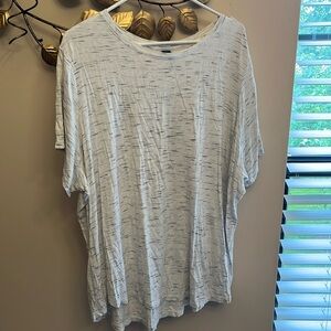 Woman’s Old Navy Top